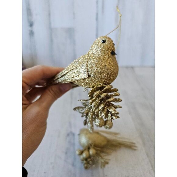 Gold bird ornament glitter Xmas tree - Picture 3 of 10